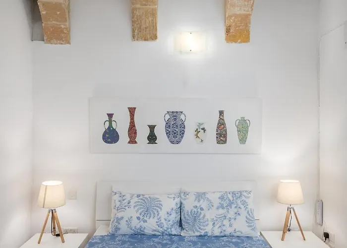 アパート Modern Traditional With Maltese Internal Court Yard - Designed With Traditional Stone And Tiling *